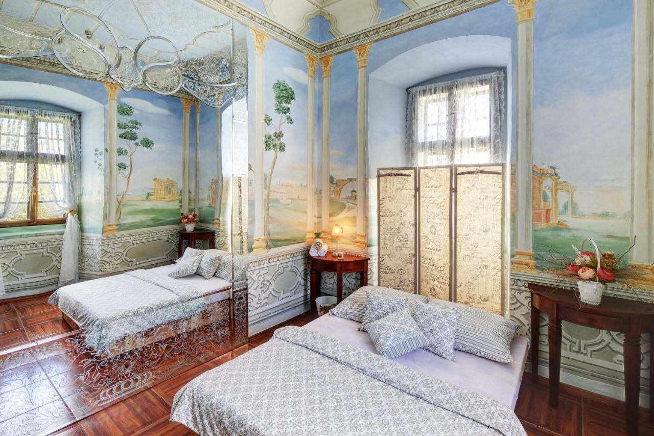 Dum Zameckych Kaplanu Hotel Valec Kültér fotó